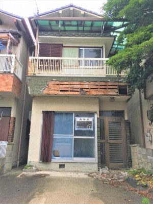 京都市伏見区・南区・東山区・下京区・右京区を中心とする不動産売買のセンチュリー21ハウスマーケット｜スタッフのオススメ物件や、オープンハウス・現地説明会など最新情報をお届け ●閑静な住宅街になります
●住宅用地としても適しています
※告知事項有り
