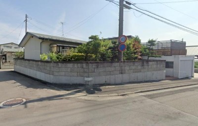 ●建築条件無し土地
●3方角地、日当たり良好
●土地広々92.07坪
●福島市蓬莱町5丁目8-20
●告知事項あり（心理的瑕疵）
