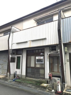 京都市伏見区・南区・東山区・下京区・右京区を中心とする不動産売買のセンチュリー21ハウスマーケット｜スタッフのオススメ物件や、オープンハウス・現地説明会など最新情報をお届け ●収益物件・店舗におススメです
●最寄り駅近鉄南大阪線 橿原神宮西口駅まで徒歩約12分
