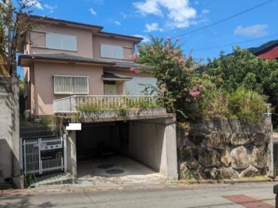 風光明媚な住環境♪平成4年築♪庭付き一戸建て住宅♪