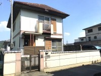京都市伏見区・南区・東山区・下京区・右京区を中心とする不動産売買のセンチュリー21ハウスマーケット｜スタッフのオススメ物件や、オープンハウス・現地説明会など最新情報をお届け ●新築用地としておススメ
●閑静な住宅地です
●最寄り駅から徒歩約7分
●リフォームの見積もりは無料。お気軽にご相談ください。