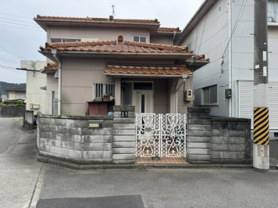 ●4LDK●都市ガス、本下水●カースペース有1台●収益物件にもおすすめ●リフォームの見積もりは無料。お気軽にご相談ください。