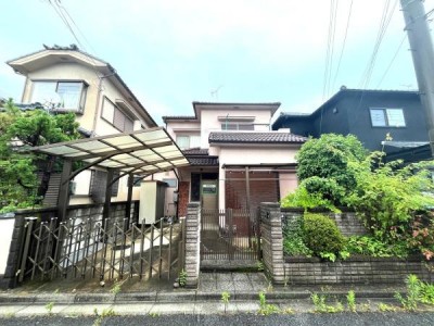 ●閑静な住宅地でのびのび子育て
●駐車場付なので、車でのお出かけが多い方にお勧め
●収益物件にもピッタリ