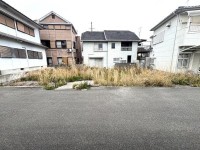 ●建築条件無し土地
●2筆分【135.92平方メートル(約41.1坪)】
●南向き日当たり良好