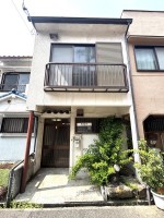 ●収益物件におススメ
●最寄り駅まで徒歩約10分
●リフォームの見積もりは無料。お気軽にご相談ください。